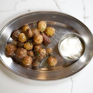 Печена молода картопля