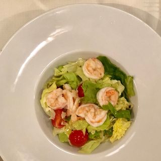 8) Insalata cinese con gamberi in salsa agrodolce della casa