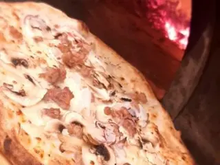 Pizza saporita