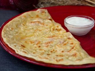 Янтик з сиром (215g)