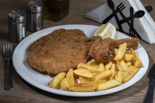 Snitel gigant Cotoletta alla Milanese
