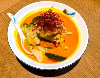 Pui cu curry rosu - thailandez