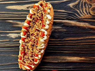 Класичний Американський Хот Дог (250g)