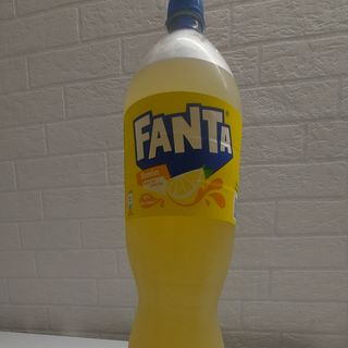Fanta limón 2l 