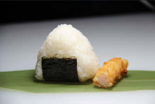 O3  Onigiri gambero - 1 pezzo