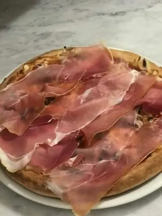 CRUDO E FUNGHI ROSSA