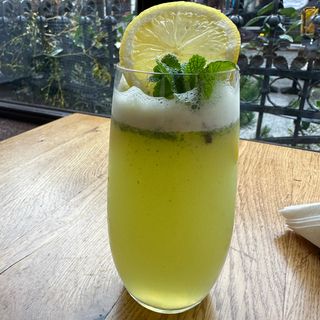 Lemoniada cytrynowa 400ml