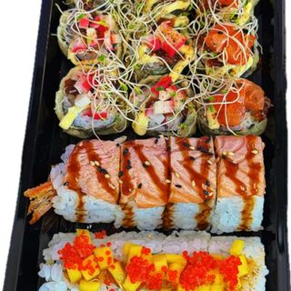 Combo Kioto 17 pzs mas 6 Gyozas de Pollo fritas