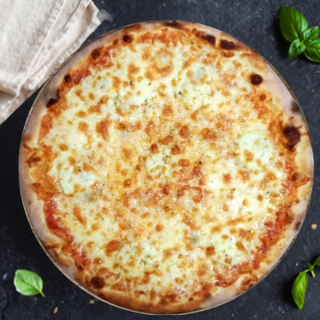 Pizza 4 Quesos (30 cm.)
