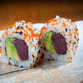 Uramaki De Atún (4 Pzs.)