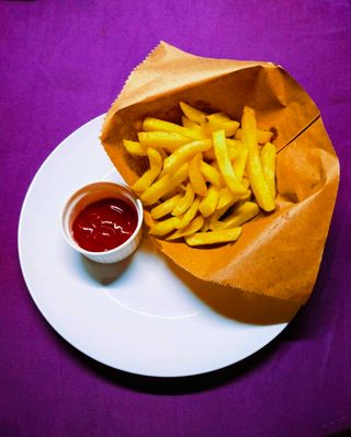Картопля фрі з кетчупом (150г)