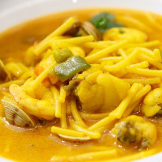 Cazuela de fideos (475 g.)