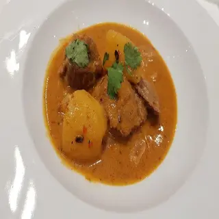ternera con salsa curry