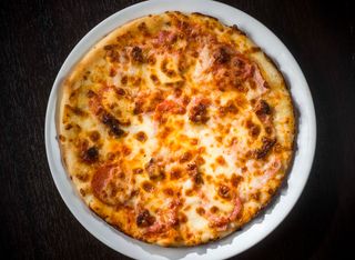 Pizza Afumigata Mica