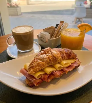 Mixto