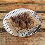 Свински дроб с карамелизиран лук и вино (150г)