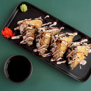 სენდვიჩი ქათმით და მოცარელათი