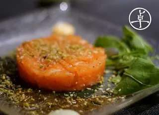 Tartare salmone