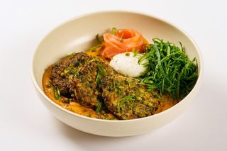 Оладки з цукіні зі слабосоленим лососем (360г)