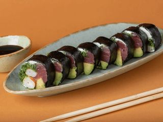 Рол без рису з Тунцем (200g)