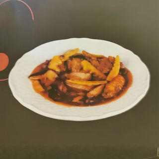 235. Pato Con Seta Y Bambú