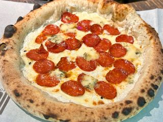 Піца Салямі Дор Блю (500g)