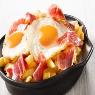 Plato de Huevos Rotos
