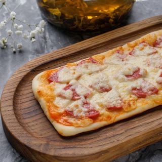 Пепперони пиццасы/Пицца Пепперони квадратная