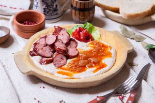 SFARAIALA DE CARNATI PE FASOLE