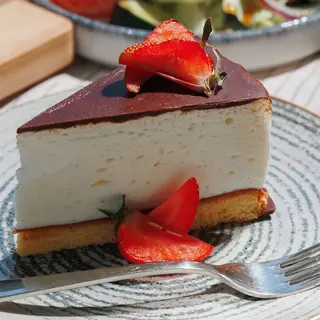 "Bird's milk"