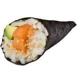 32. Temaki Salmón