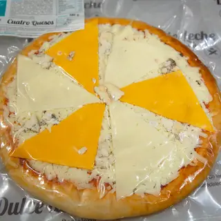 Pizza 4 Quesos (Listas Para Hornear)