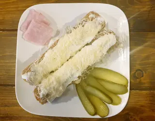 Slane palačinke sa šunkom 400 gr + Coca-Cola 0.33l