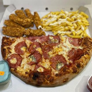 Quatrro Formaggi&Crispy box