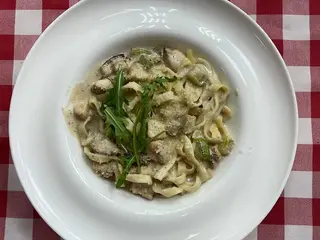 Зі шматочками курки та цукіні (355g)