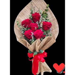 წითელი ვარდები (6ცალი)