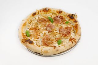 Піца з грушею та прошутто