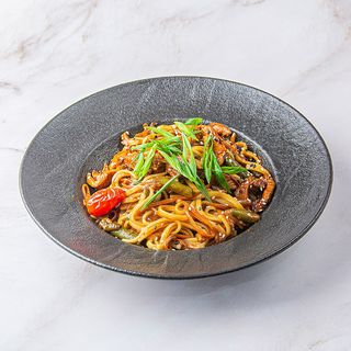 Удон с морепродуктами 