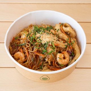 Pad Thai Bowl / 696 cal