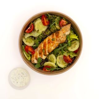 ქათმის სალათი ლიმონის სოუსში /Salad with chicken in lemon sauce