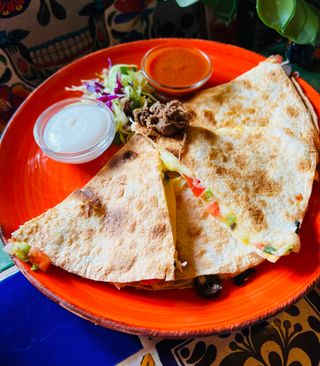 Quesadilla de res