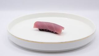 222. Nigiri maguro nero - 2 pezzi