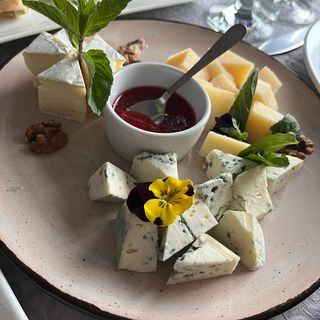 Сирне плато (225/50г)