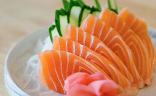 Sashimi Salmone