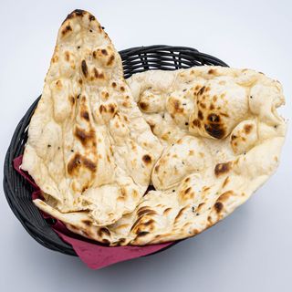 Pão Simples/Plain Naan