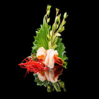 23. Sashimi  amaebi