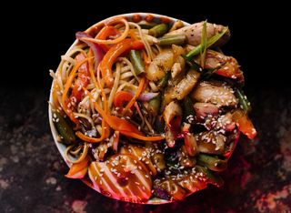 Локшина удон з куркою (410г)