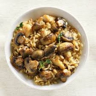 Risotto De Pollo Y Champiñones