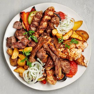 Мясное ассорти (600г)