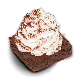 Brownie classico con panna